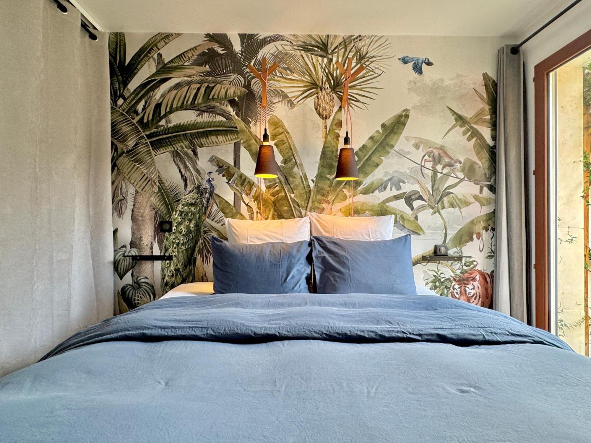 Appartement Avec Jacuzzi - Climatisation - Parking Bordeaux Bagian luar foto